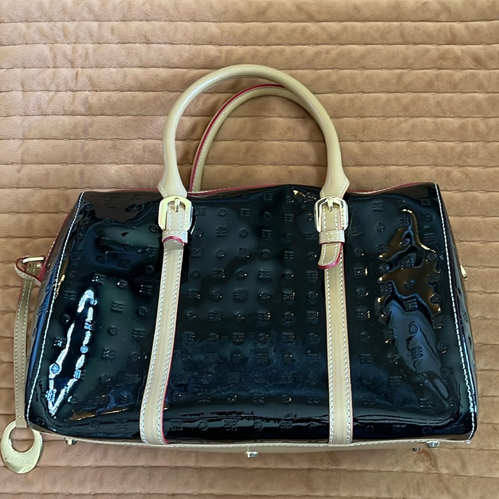 Arcadia Black and Cream Handbag